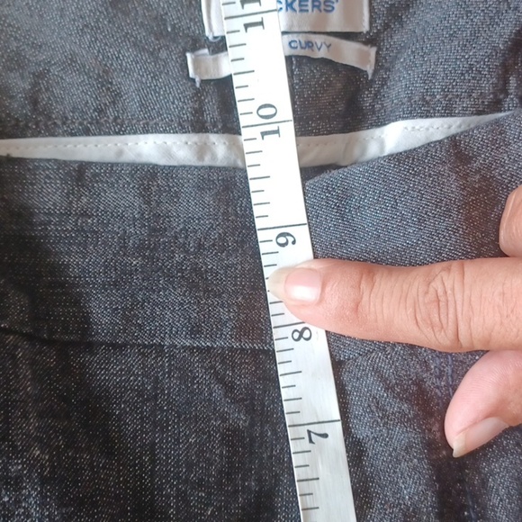 Dockers midrise curvy Capri Black Jeans size 12 - Picture 7 of 8